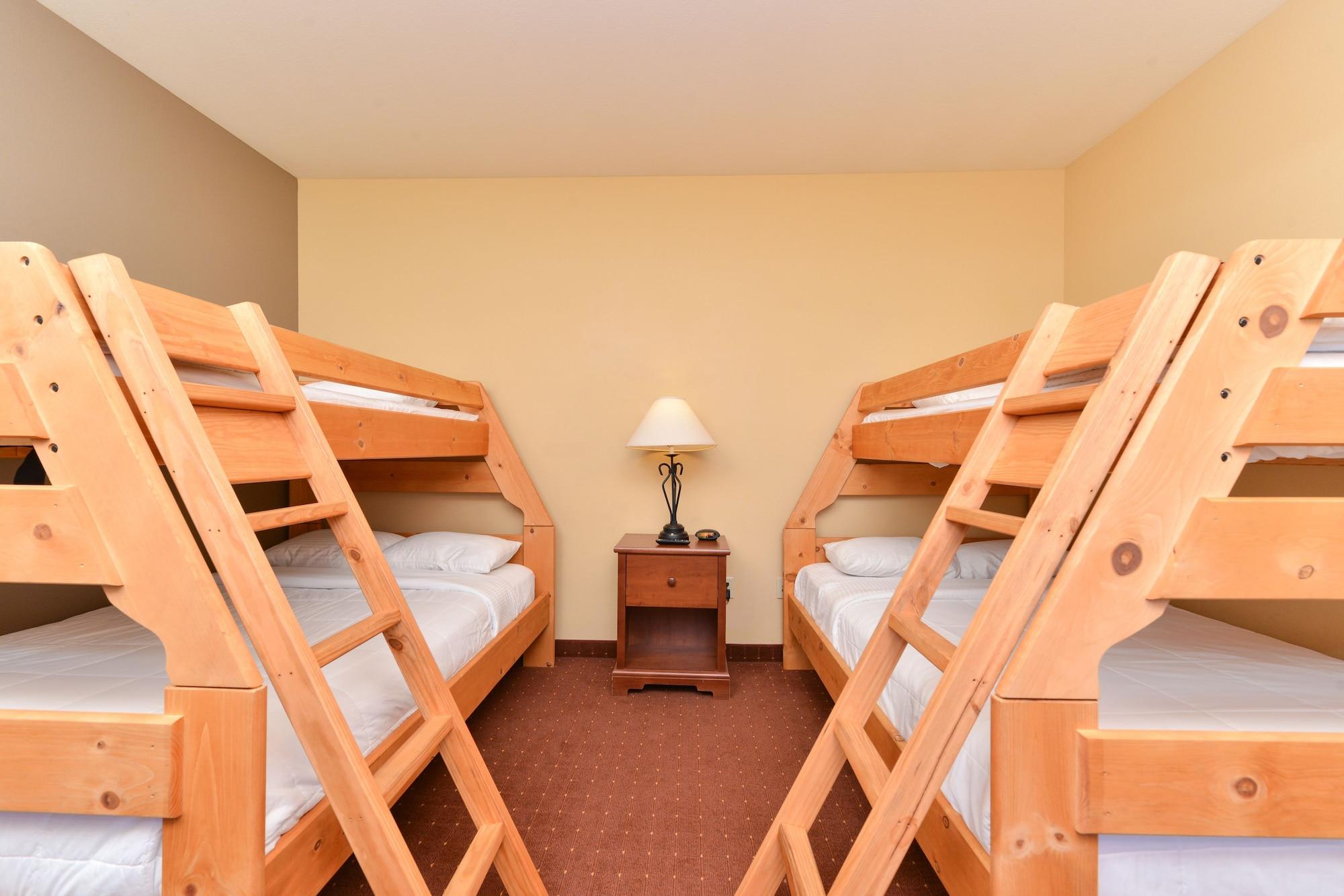 Americinn By Wyndham Fargo Medical Center Экстерьер фото