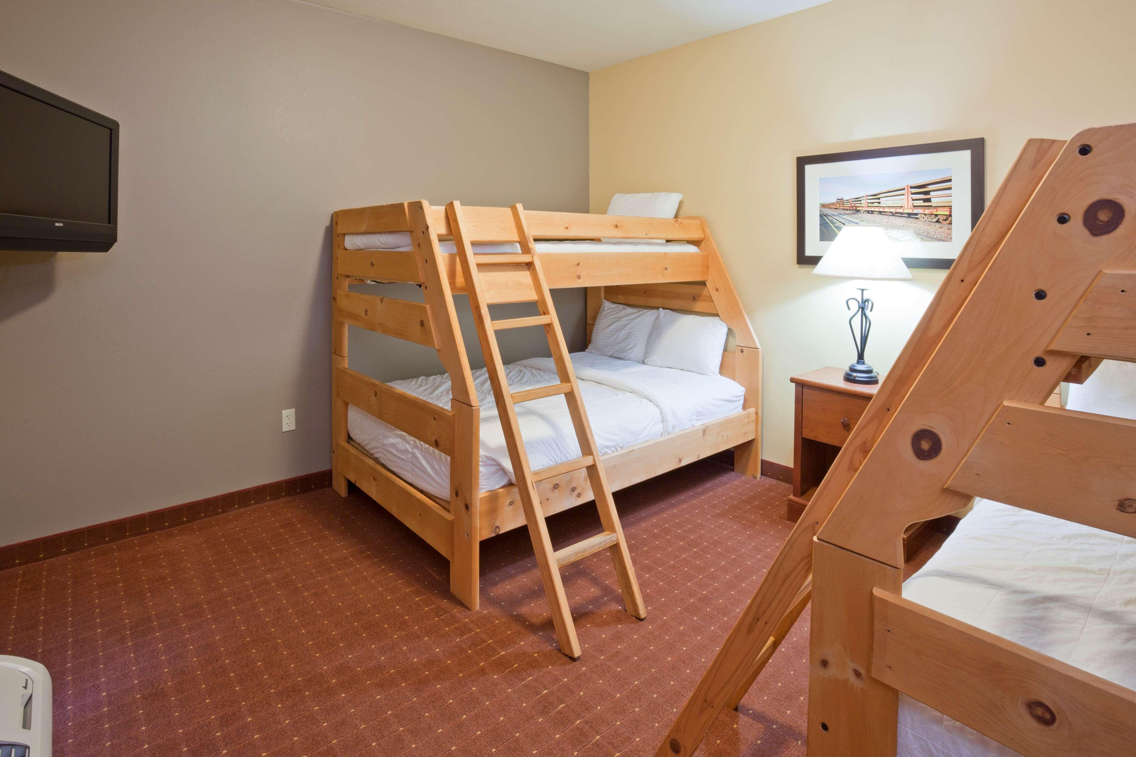 Americinn By Wyndham Fargo Medical Center Экстерьер фото