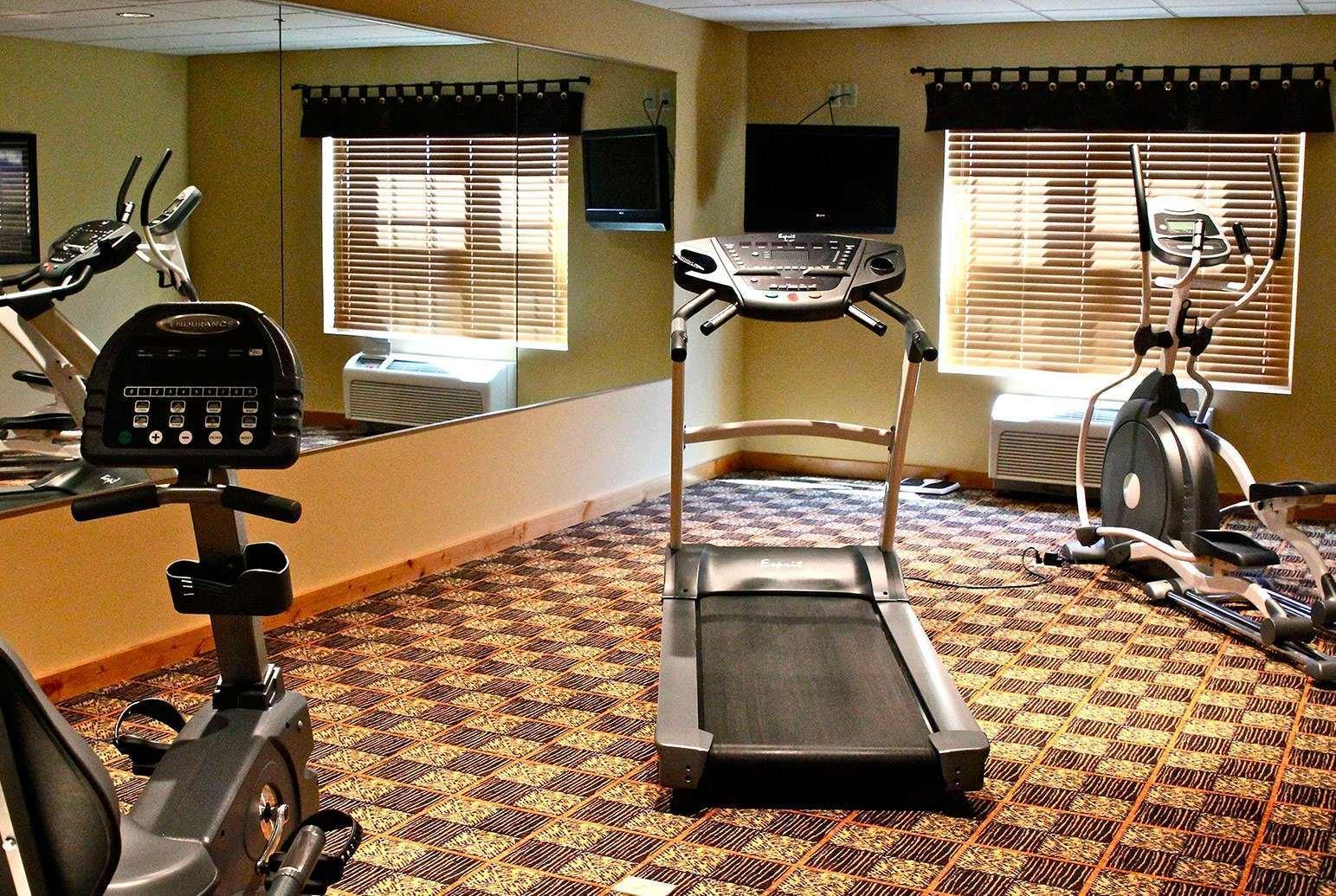 Americinn By Wyndham Fargo Medical Center Экстерьер фото