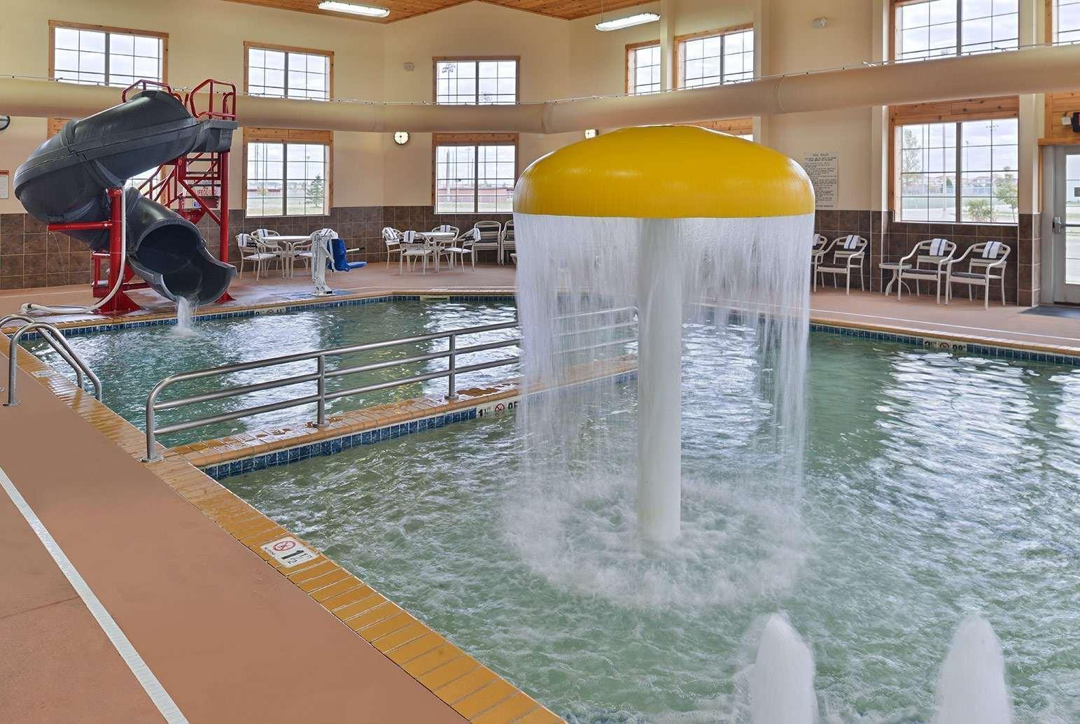 Americinn By Wyndham Fargo Medical Center Экстерьер фото