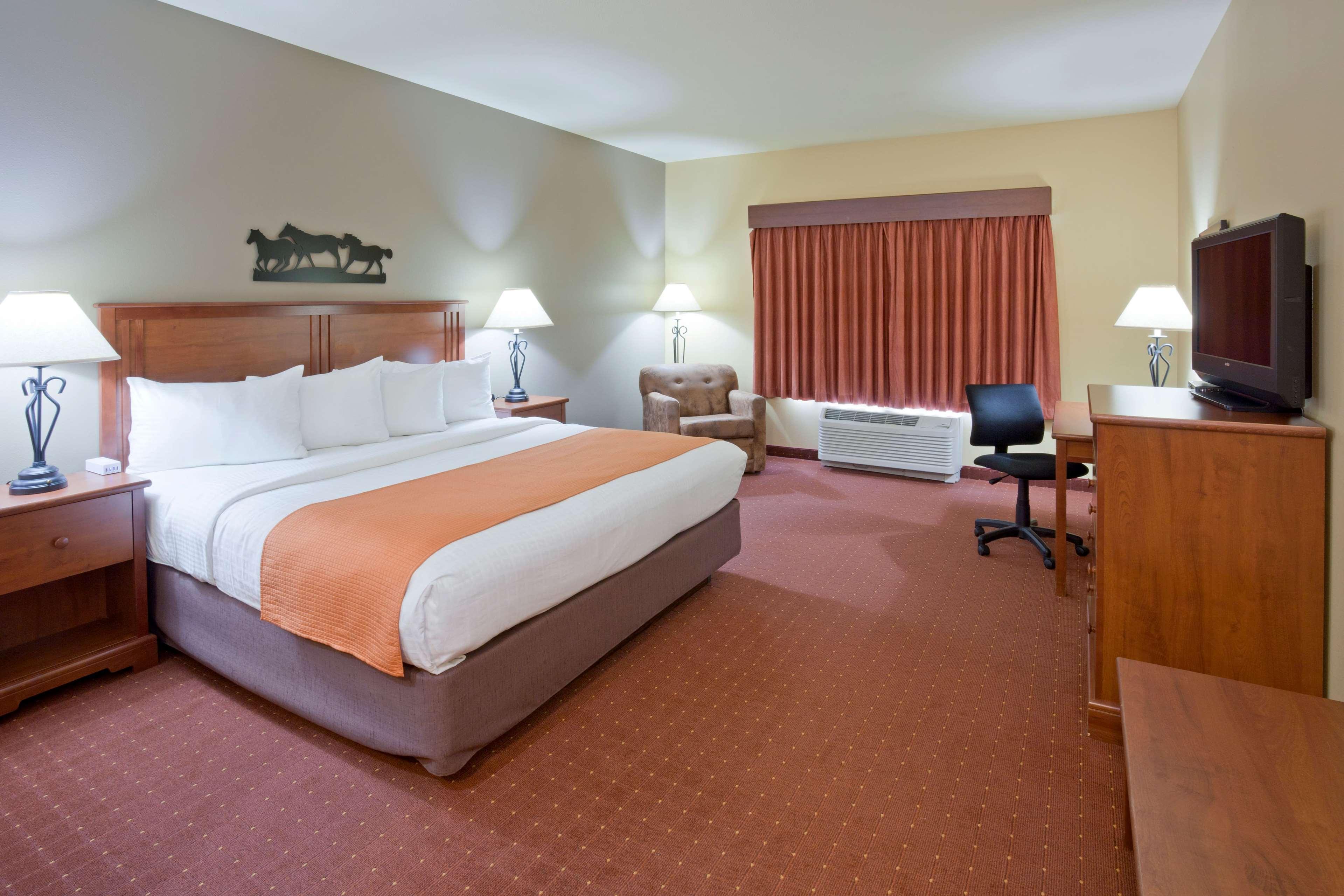 Americinn By Wyndham Fargo Medical Center Экстерьер фото
