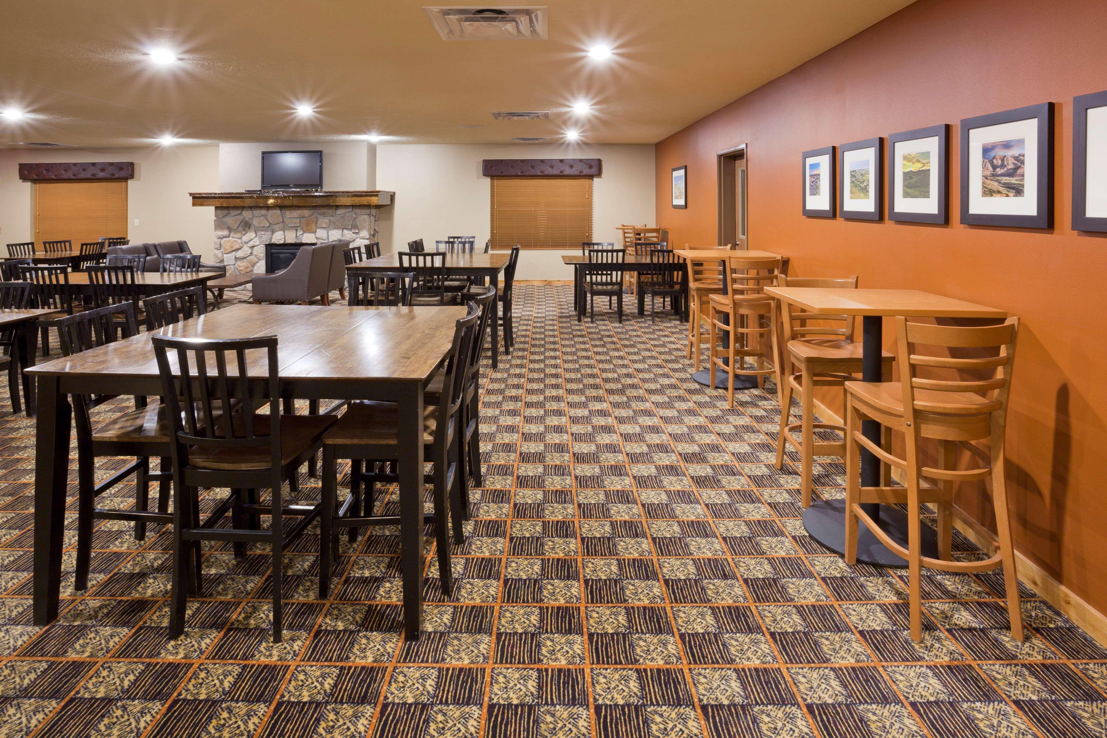 Americinn By Wyndham Fargo Medical Center Экстерьер фото