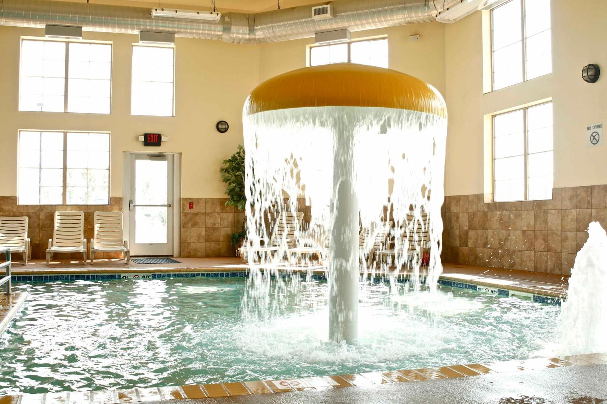 Americinn By Wyndham Fargo Medical Center Экстерьер фото